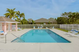 1883 Woodfield Cir, Melbourne, FL 32904 - Photo 34