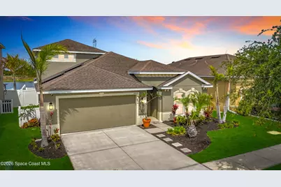 12033 Grand Kempston Drive, Gibsonton, FL 33534 - Photo 1