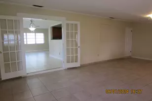 211 W Laila Dr, West Melbourne, FL 32904 - Photo 14