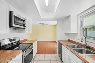 886 Barris Ln, Rockledge, FL 32955 - Photo 8