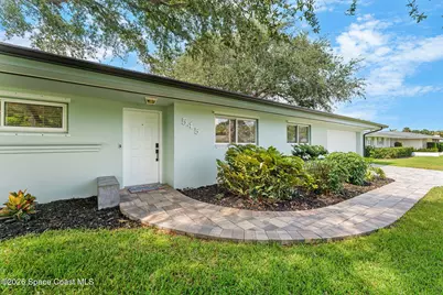 545 Seabreeze Drive, Indialantic, FL 32903 - Photo 4