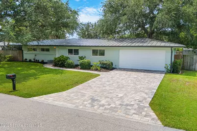 545 Seabreeze Drive, Indialantic, FL 32903 - Photo 2