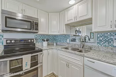 545 Garfield Avenue #401, Cocoa Beach, FL 32931 - Photo 22