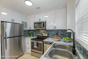 1029 Park Dr, Indian Harbour Beach, FL 32937 - Photo 4