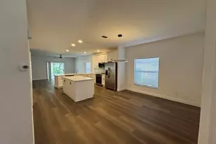 982 Villa Dr, Melbourne, FL 32940 - Photo 4