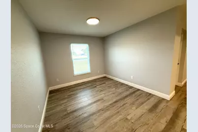 359 Wilton Avenue SW, Palm Bay, FL 32908 - Photo 14
