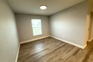 359 Wilton Ave SW, Palm Bay, FL 32908 - Photo 14