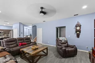 807 Jadestone Cir, Orlando, FL 32828 - Photo 10