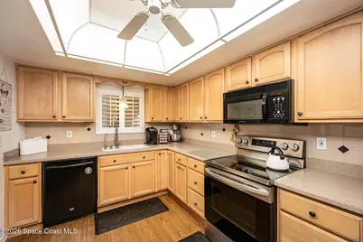 5807 N Atlantic Avenue #423, Cape Canaveral, FL 32920 - Photo 12