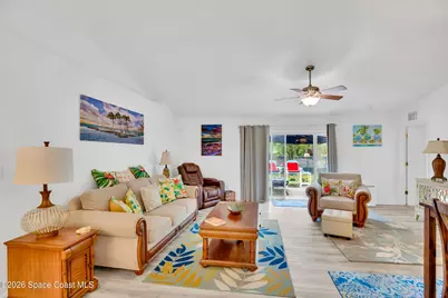 585 Sea Fury Avenue SW, Palm Bay, FL 32908 - Photo 6