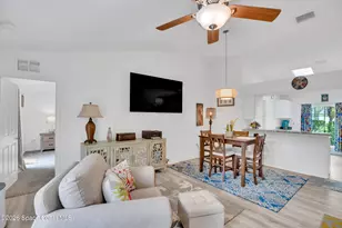 585 Sea Fury Ave SW, Palm Bay, FL 32908 - Photo 8