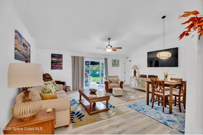 585 Sea Fury Avenue SW, Palm Bay, FL 32908 - Photo 4