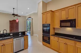 6124 57th Ct, Vero Beach, FL 32967 - Photo 4