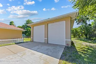 4135 Indian River Dr, Cocoa, FL 32927 - Photo 48