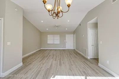 201 Jefferson Avenue NW, Palm Bay, FL 32907 - Photo 20