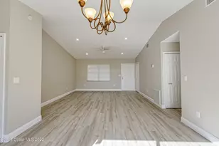 201 Jefferson Ave NW, Palm Bay, FL 32907 - Photo 20