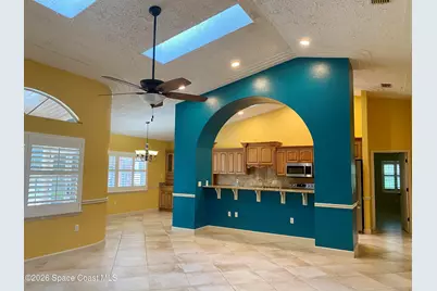 596 Lake Ashley Circle, Melbourne, FL 32904 - Photo 6