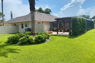 596 Lake Ashley Cir, Melbourne, FL 32904 - Photo 30