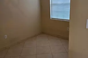 131 Bristol Ct, Melbourne, FL 32935 - Photo 2