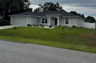 598 Brickell St SE, Melbourne, FL 32908 - Photo 2
