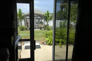 811 Avalon St SE, Palm Bay, FL 32909 - Photo 44