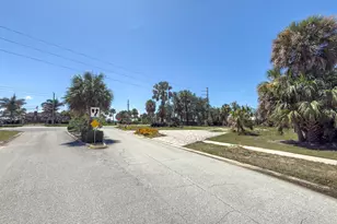 292 Sand Dollar Rd, Indialantic, FL 32903 - Photo 16