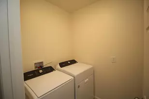 1405 Mineral Loop Dr NW, Palm Bay, FL 32907 - Photo 10