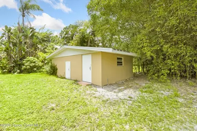 175 NW Valencia Road, Melbourne, FL 32904 - Photo 22