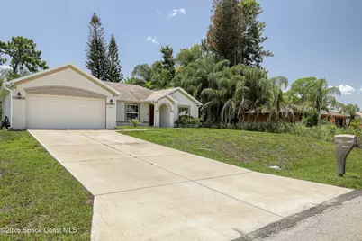 270 Buzby Street SE, Palm Bay, FL 32909 - Photo 2