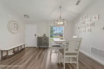 270 Buzby Street SE, Palm Bay, FL 32909 - Photo 4