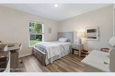 270 Buzby Street SE, Palm Bay, FL 32909 - Photo 22
