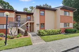 2369 Golf Lake Cir, Melbourne, FL 32935 - Photo 2