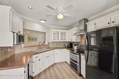 723 Spring Valley Drive, Melbourne, FL 32940 - Photo 4
