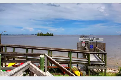 912 Oriole Circle, Barefoot Bay, FL 32976 - Photo 30