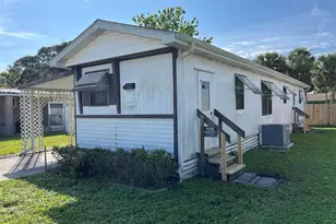 2536 Haverhill Rd NE, Palm Bay, FL 32905 - Photo 4