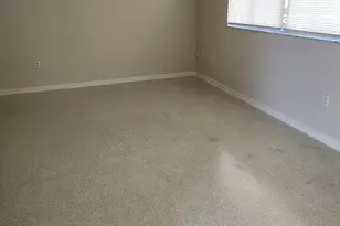 407 4th Street N, Cocoa Beach, FL 32931 - Photo 2