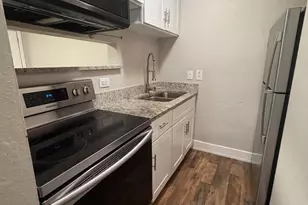 202 Caroline St, Cape Canaveral, FL 32920 - Photo 10