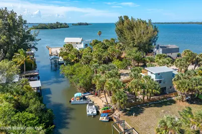 47 Vip Island #B, Grant-Valkaria, FL 32949 - Photo 24