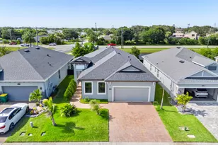 4578 Trovita Cir, West Melbourne, FL 32904 - Photo 6