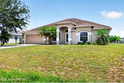 1623 Capistrano Avenue NW, Melbourne, FL 32907 - Photo 6
