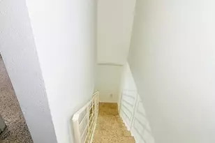 1220 SW 5th St, Miami, FL 33135 - Photo 8