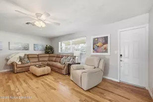 2504 Plantation Dr, Melbourne, FL 32901 - Photo 4