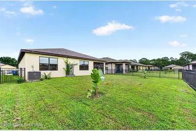 1581 Mineral Loop Drive NW, Palm Bay, FL 32907 - Photo 32