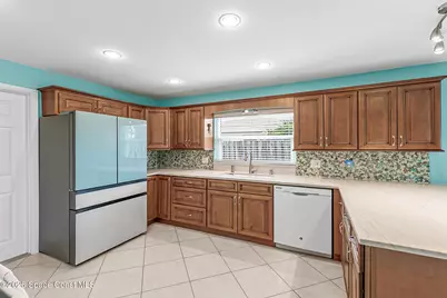775 Richard Street, Satellite Beach, FL 32937 - Photo 8