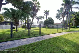960 Kings Post Rd, Rockledge, FL 32955 - Photo 32