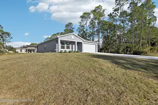 796 Doverbrook Rd NW, Palm Bay, FL 32907 - Photo 8