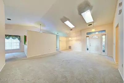 1607 Clover Circle, Melbourne, FL 32935 - Photo 8