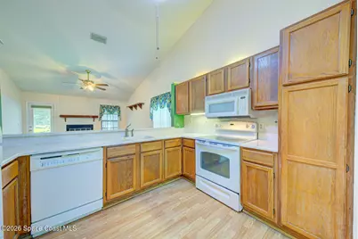 1607 Clover Circle, Melbourne, FL 32935 - Photo 14