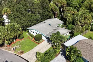 2329 St Andrews Cir, Melbourne, FL 32901 - Photo 42