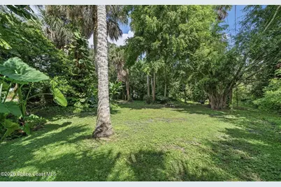2329 Saint Andrews Circle, Melbourne, FL 32901 - Photo 28